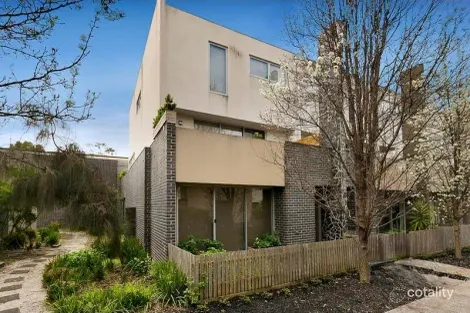 15/1 Johnston St, Newport, VIC 3015