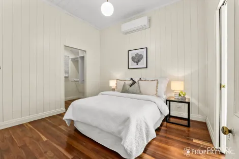 Property photo of 32 Archibald Street West End QLD 4101