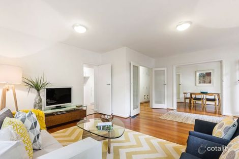 Property photo of 1/492 Dandenong Road Caulfield North VIC 3161