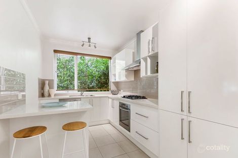 Property photo of 1/492 Dandenong Road Caulfield North VIC 3161