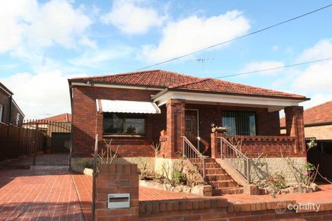 6 Woodlawn Ave, Earlwood, NSW 2206