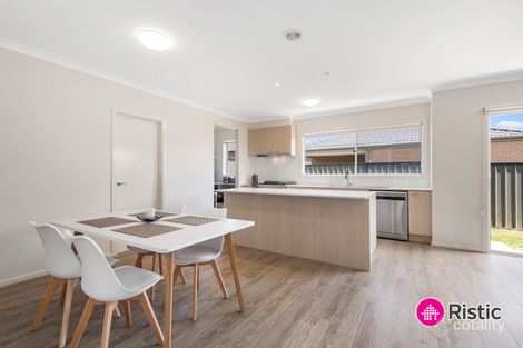 Property photo of 67 Springbank Road Wollert VIC 3750