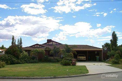 15 Lemon Gr, Seville Grove, WA 6112