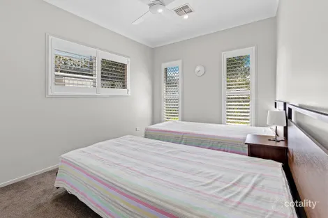 Property photo of 14 Sovereign Place Bridgeman Downs QLD 4035