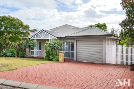 32 Somerset Cres, Mosman Park, WA 6012