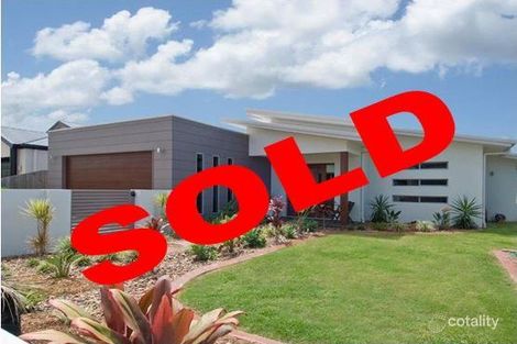 29 Harrison Cct, Urangan, QLD 4655