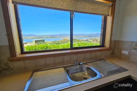 Property photo of 2 Emily Close Riverside TAS 7250