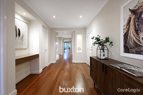 Property photo of 25 Stratford Avenue Bentleigh East VIC 3165