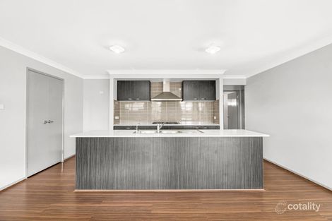 Property photo of 54 Finsbury Circuit Ropes Crossing NSW 2760