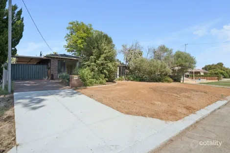 16 Dionne Pl, Gosnells, WA 6110