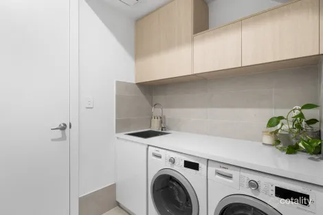 Property photo of 98 Wirra Drive New Port SA 5015