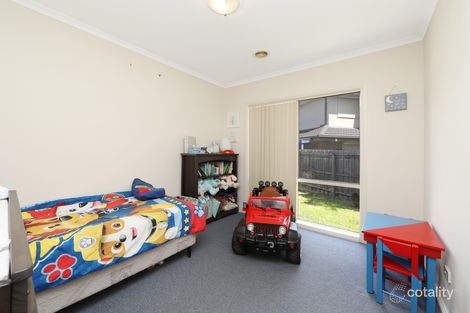 Property photo of 4/8 Stamford Crescent Rowville VIC 3178