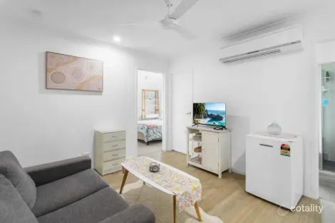 Property photo of 80 Macdonnell Road Margate QLD 4019