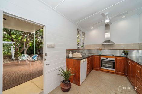 Property photo of 10 Lamington Road West End QLD 4810