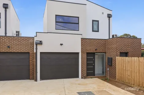 8/17 Mambourin St, Werribee, VIC 3030