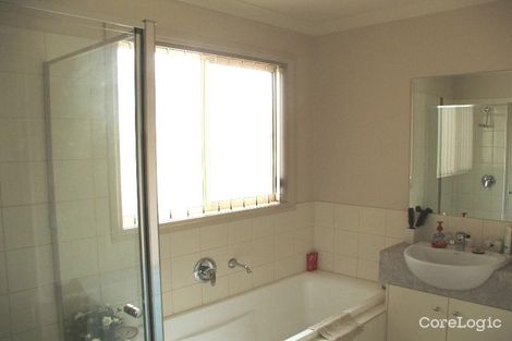Property photo of 4/3 Susannah Way South Morang VIC 3752