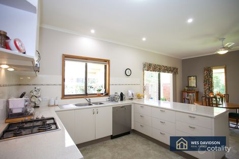 Property photo of 13 Mintern Crescent Horsham VIC 3400