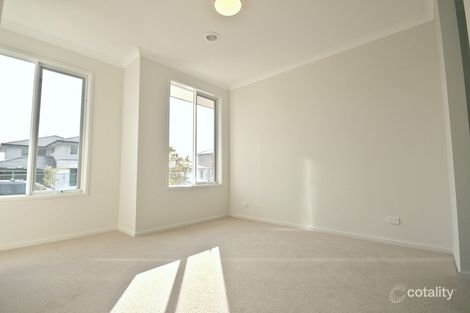Property photo of 6 Water Lily Circuit Craigieburn VIC 3064