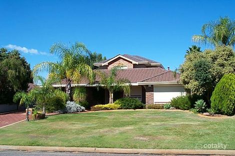 27 Blackthorn Rd, Eden Hill, WA 6054