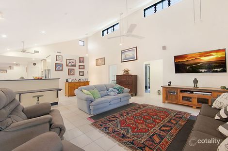 Property photo of 9 Kurrajong Court Bushland Beach QLD 4818