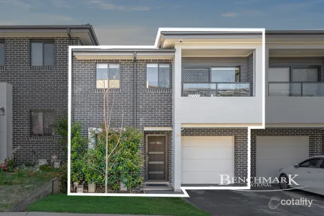 18/75 Mary Ann Dr, Glenfield, NSW 2167