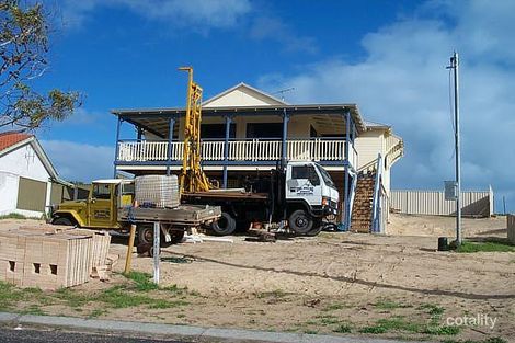 17 Moorpark Ave, Yanchep, WA 6035