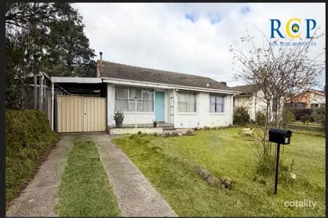 Property photo of 24 Richmond Crescent Werribee VIC 3030