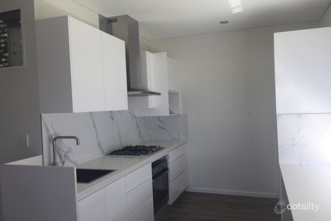 Property photo of 19 Mohawk Crescent Greenfield Park NSW 2176