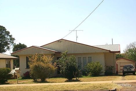 135 Stephen St, Harristown, QLD 4350