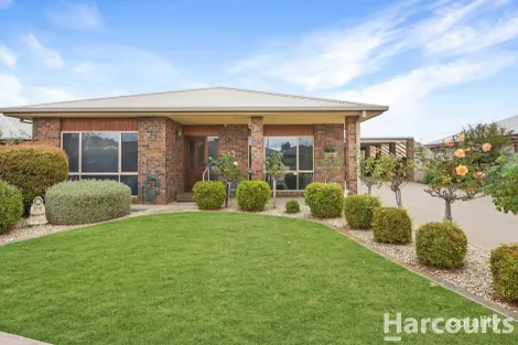 14 Fraser Dr, Horsham, VIC 3400