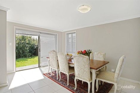 Property photo of 9/15 Higgins Avenue Elderslie NSW 2570