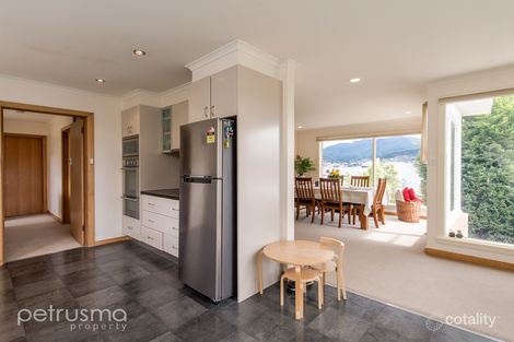 Property photo of 2/11A Victoria Esplanade Bellerive TAS 7018