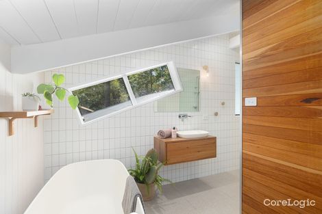Property photo of 20 Surf Rider Avenue North Avoca NSW 2260