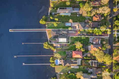 Property photo of 77 Albany Street Point Frederick NSW 2250