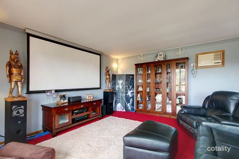 Property photo of 11 Horseshoe Drive Roseworthy SA 5371