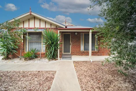 1/3 Julian Ct, Epsom, VIC 3551