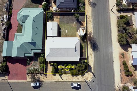 Property photo of 13 Petch Street Loxton SA 5333