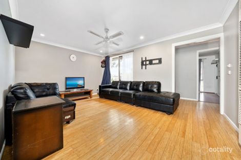 Property photo of 1 Caroline Crescent Cranbourne West VIC 3977