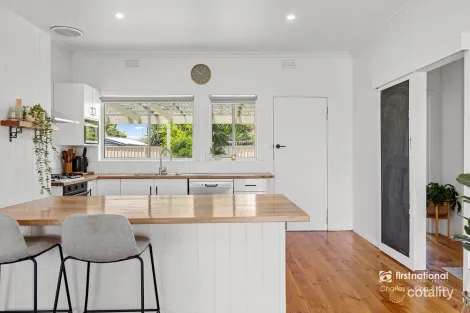 Property photo of 3 Civic Avenue Echuca VIC 3564