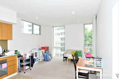 Property photo of 301/4 Saunders Close Macquarie Park NSW 2113