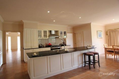 Property photo of 41 Belltower Avenue Alfredton VIC 3350