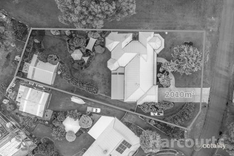 Property photo of 9 Clydesdale Drive Greenfields WA 6210