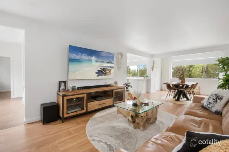 Property photo of 36 Rays Road Bateau Bay NSW 2261