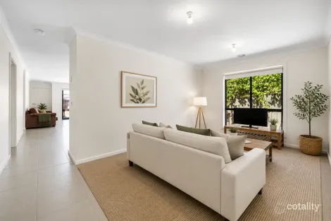 Property photo of 85 James Melrose Drive Brookfield VIC 3338