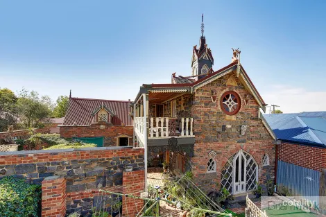 Property photo of 24 Wedge Street South Werribee VIC 3030