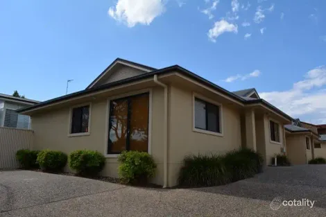 Property photo of 1/301B James Street Newtown QLD 4350