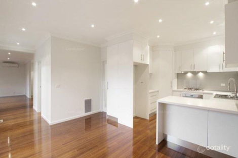 Property photo of 2/56 Ian Grove Mount Waverley VIC 3149