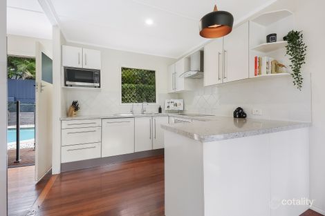 Property photo of 29 Menangle Avenue Arana Hills QLD 4054