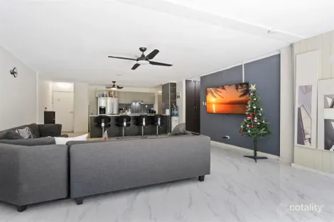 Property photo of 3/18 Queen Street Southport QLD 4215