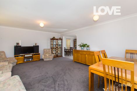 Property photo of 20 County Drive Fletcher NSW 2287